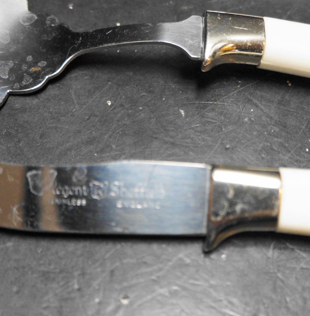 Cornflower Handle Regent Sheffield Cheese Pick Knife Sardine Server