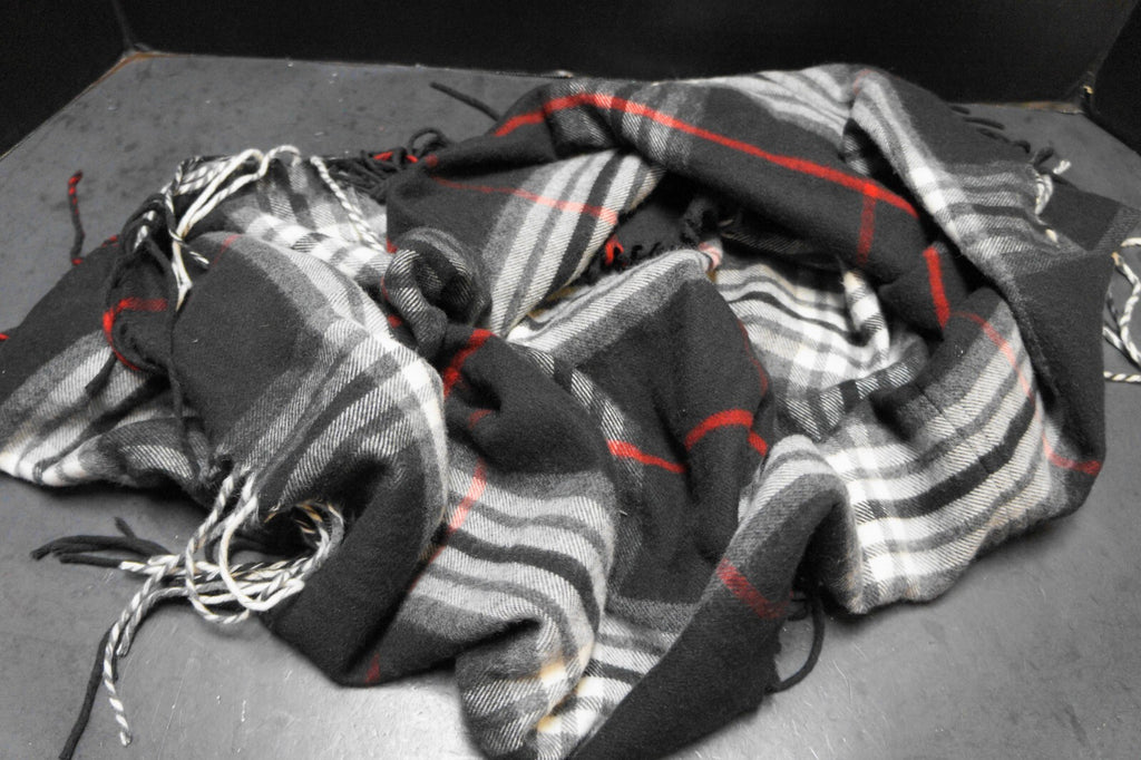 V Fraas Cashmink Black Plaid Infinity Scarf Acrylic Germany