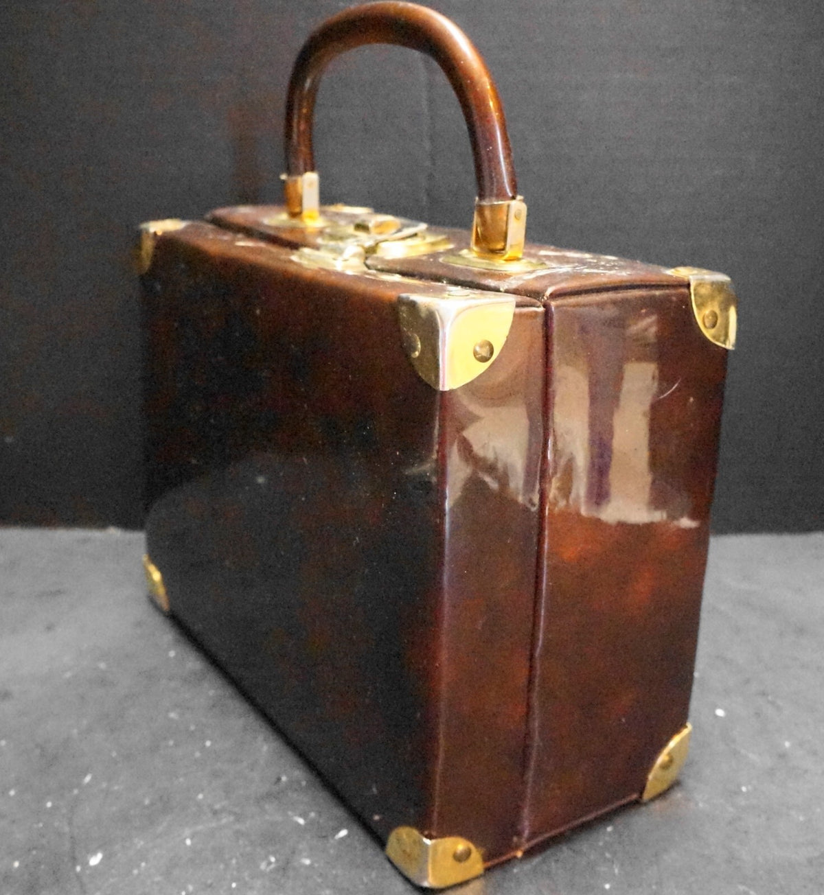 Delicato by Markay Brown Vinyl Patent Box Purse Gold Tone Hardware Attache Case