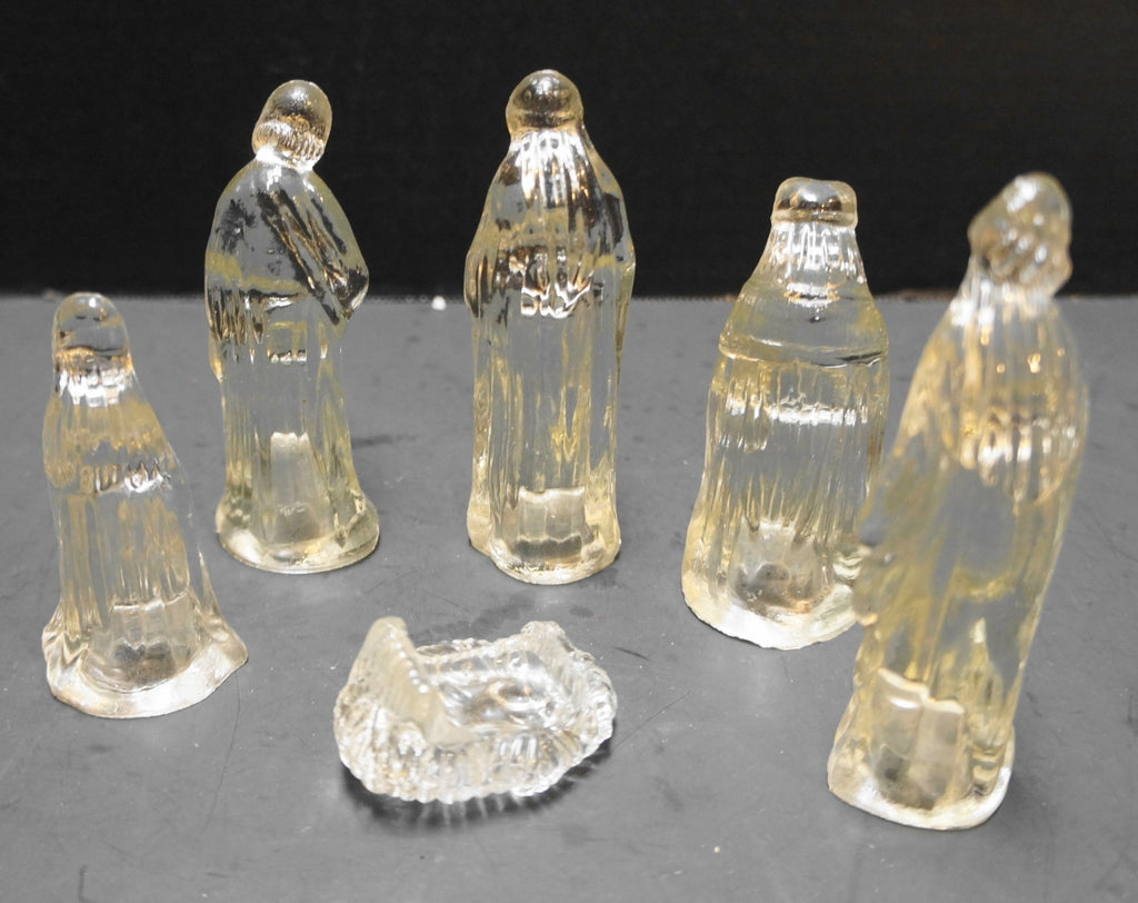 Clear Glass Nativity Set 6 Pieces No Mirror 1988