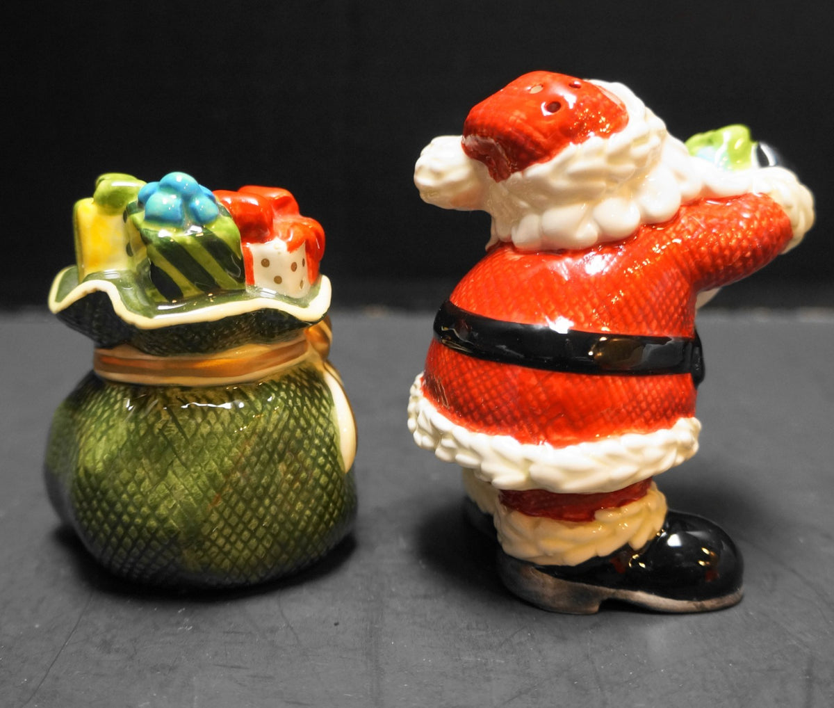Fitz and Floyd Gifts from Santa Salt Pepper Shakers 2005