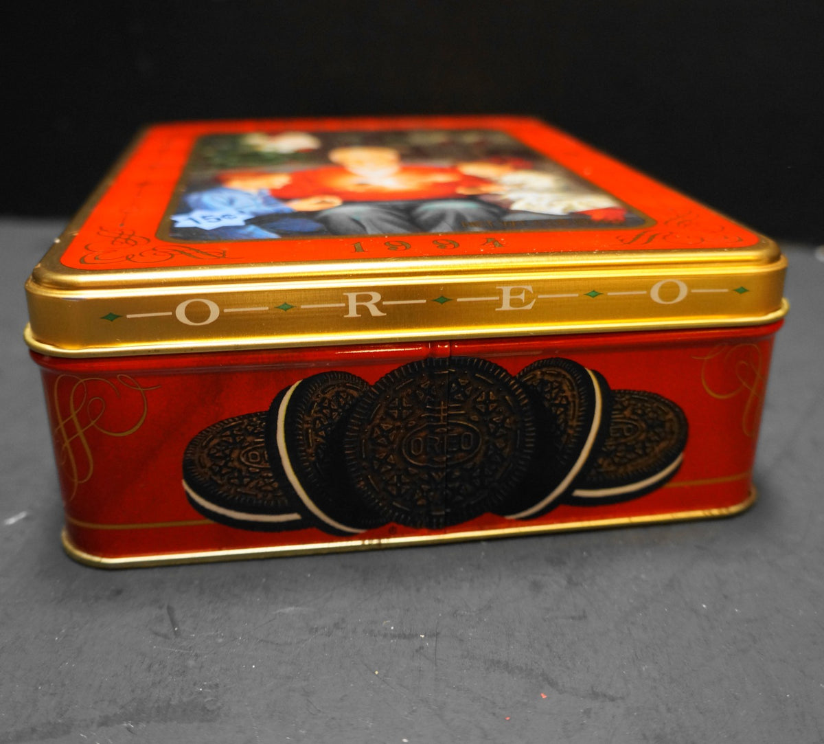 Oreo Unlock the Magic Grandfather Remembers 1994 Christmas Tin