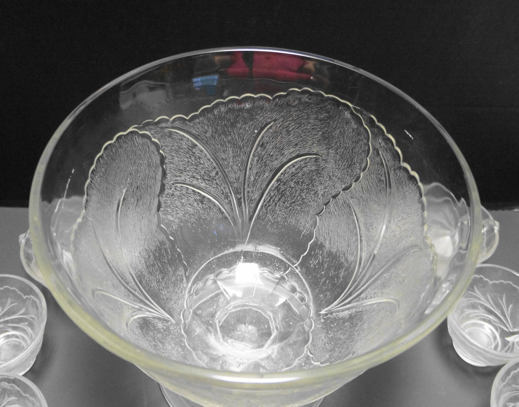 Indiana Glass Pebble Leaf Clear Glass Punch Set Footed Bowl 12 Cups