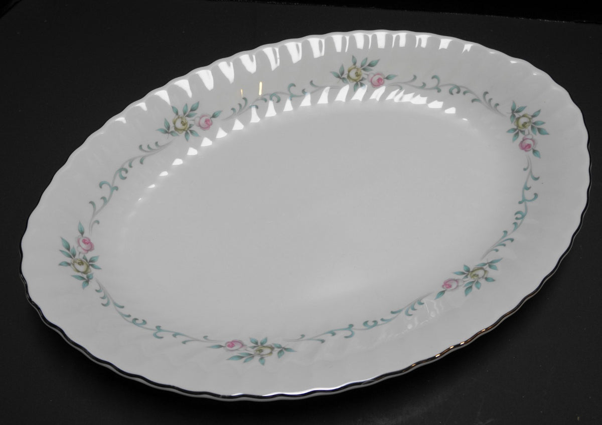 Syracuse Sweetheart Oval Platter 14"