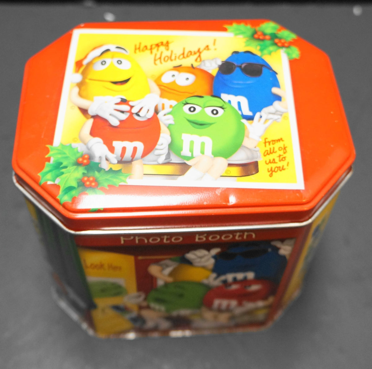 M&M's Photo Booth Christmas Tin 2004 Limited Edition 18