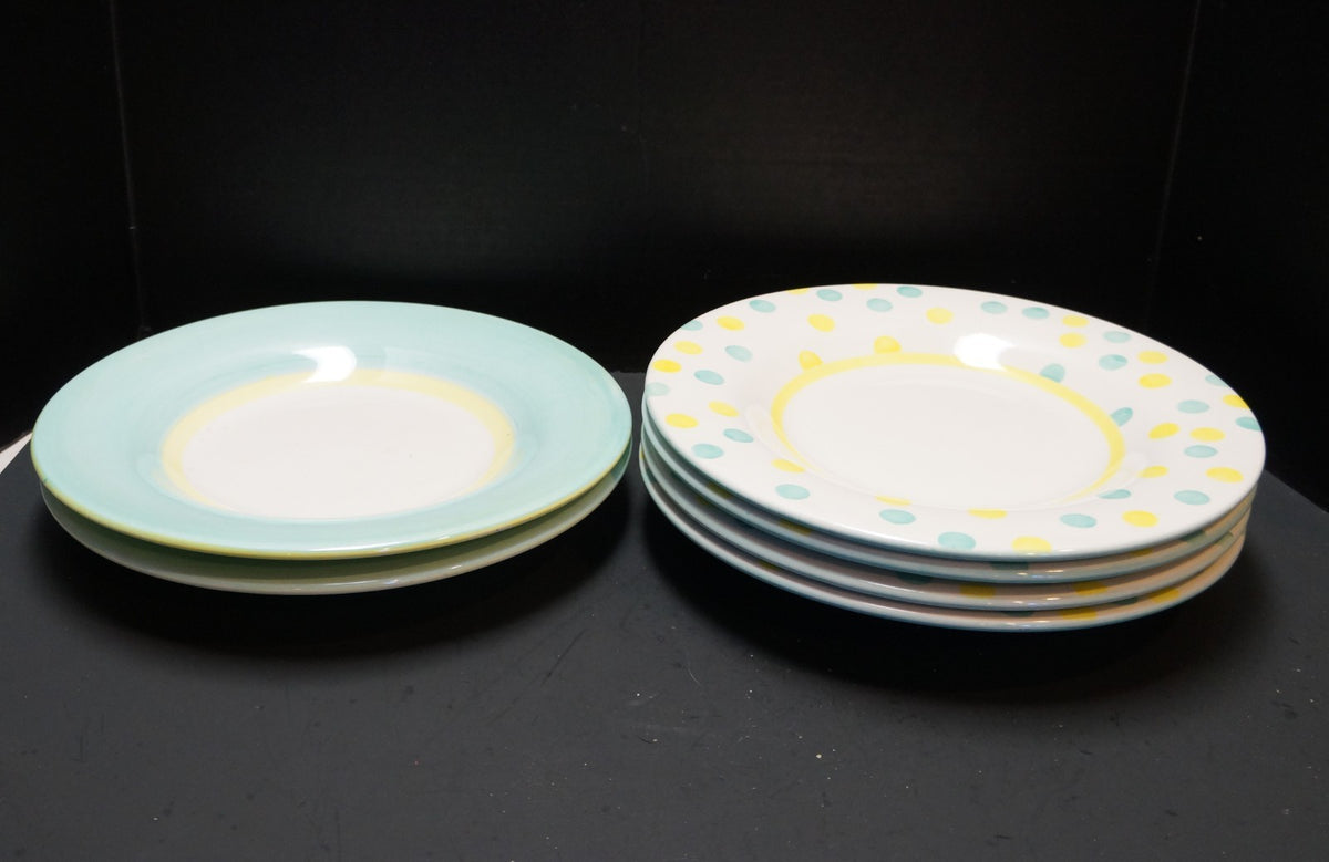 Royal Doulton Mardi Gras Dinner Plates 2 Solid 4 Polka Dot