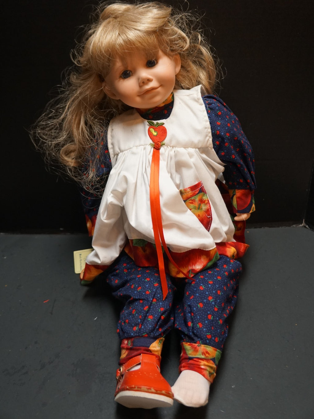 Apple Annie Lloyd Middleton Vinyl Cloth Doll Joann Pohlman Royal Vienna 9/200