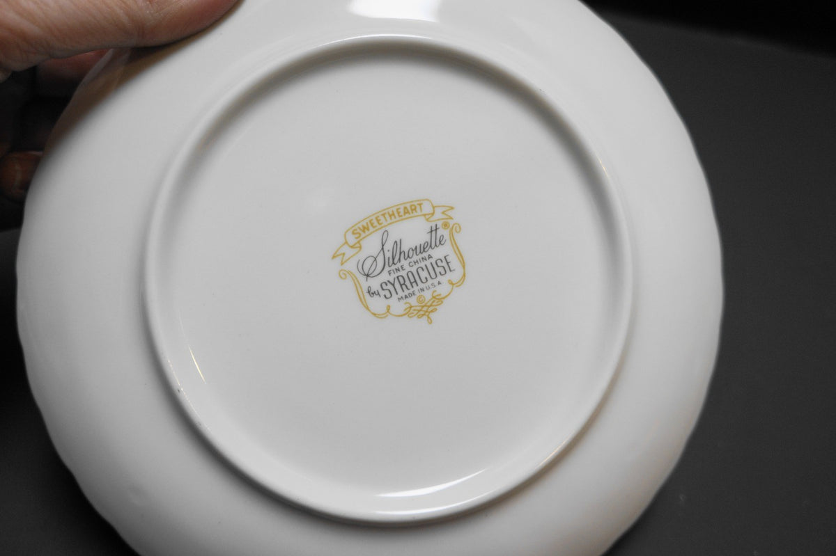 Syracuse Sweetheart Bread Plates Set of 5 Silhouette Fine China