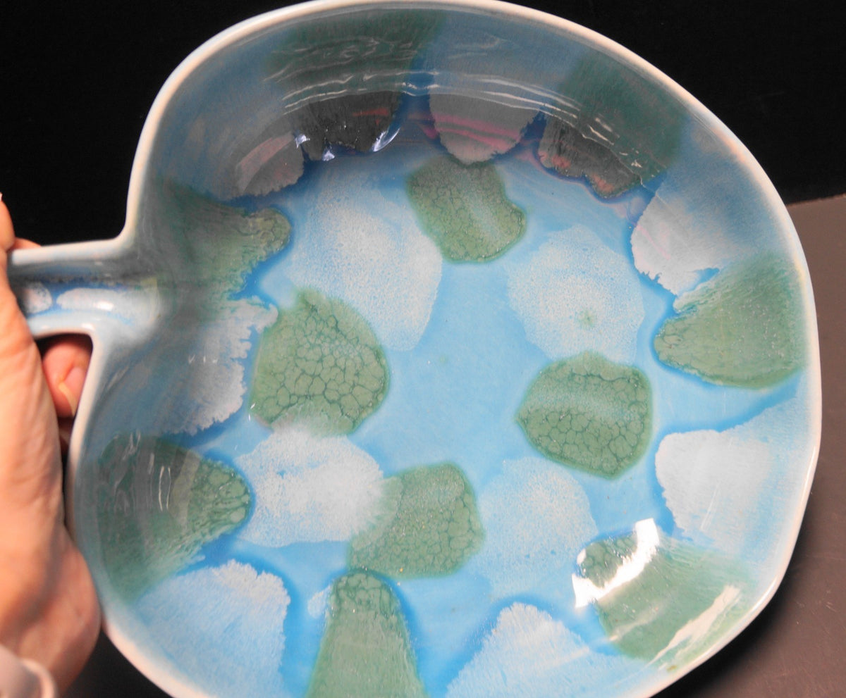 Dryden Arkansas Ovenware Pottery Blue Green Drip Glaze Apple Serving Bowl