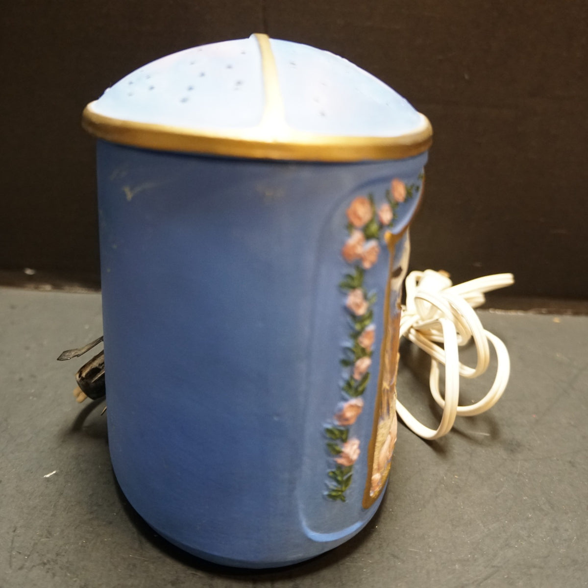 Hand Painted Ceramic Beach Scene Nightlight Lamp