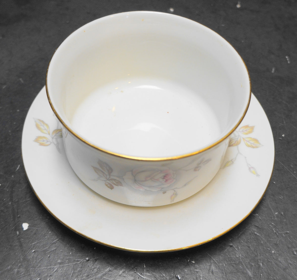 Johann Haviland Bavaria Sweetheart Rose Gravy Boat