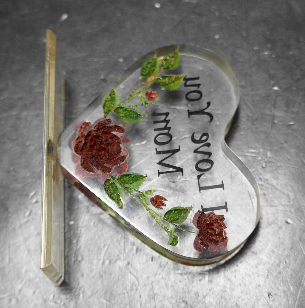 I Love You Mom Standing Heart Paperweight Carved Rose Lucite