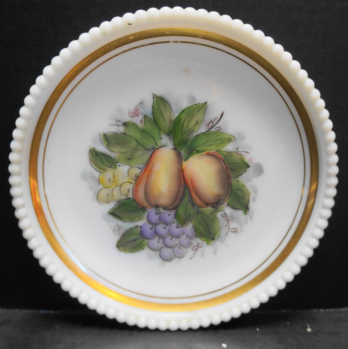 Charleton Fruit Beaded Edge Westmoreland Milk Glass Plate
