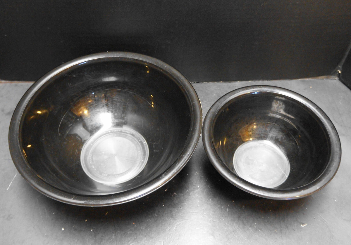 Pyrex 322 325 Black on Clear Mixing Bowls Pair