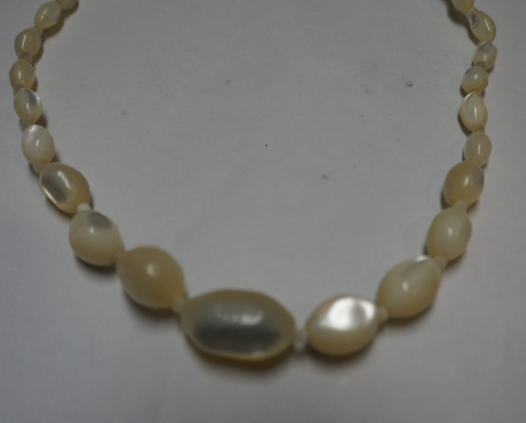 Mother of Pearl Hand Carved Oval Beads Art Deco Necklace 16"