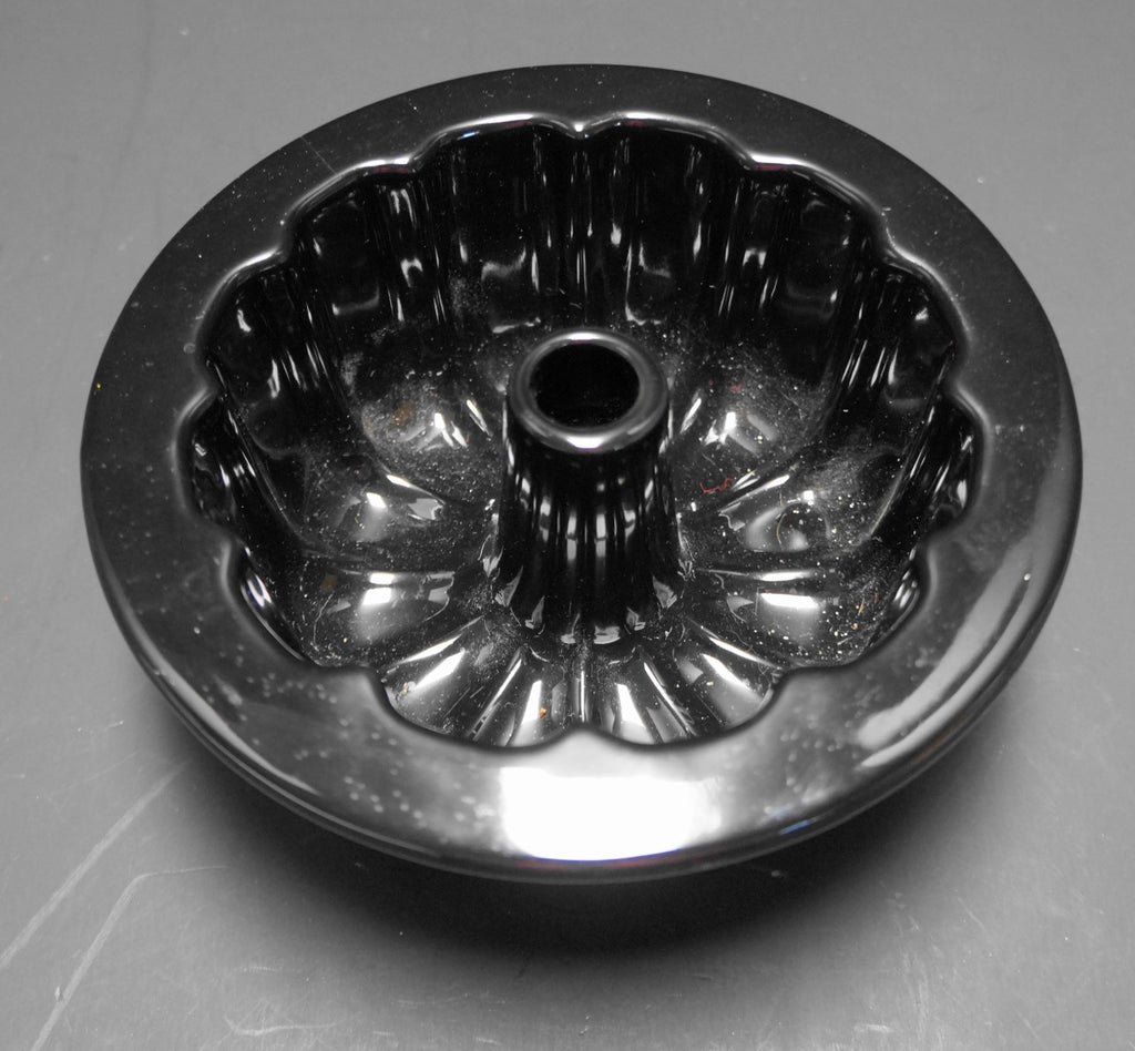 Longaberger Woven Traditions Ebony Black Single Bundt Pan 2012