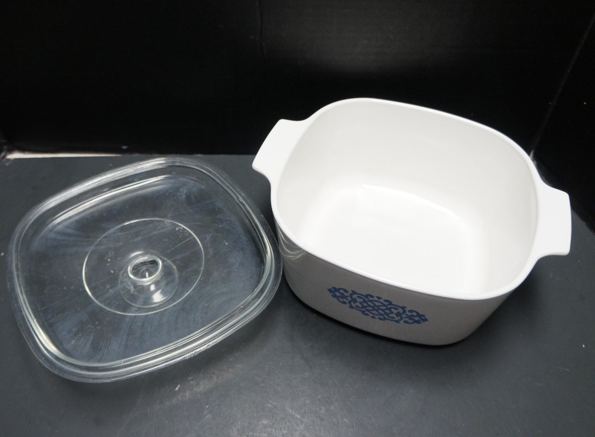 Corning Ware Shell Oil Medallion Blue 3 QT A-3-B Casserole With Lid
