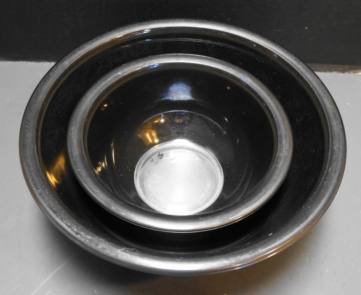 Pyrex Black on Clear 325 322 Mixing Bowls Pair