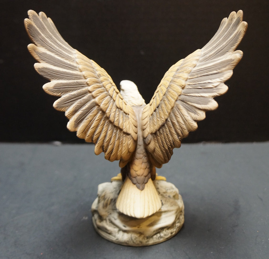 Andrea by Sadek Bald Eagle Bird Figurine
