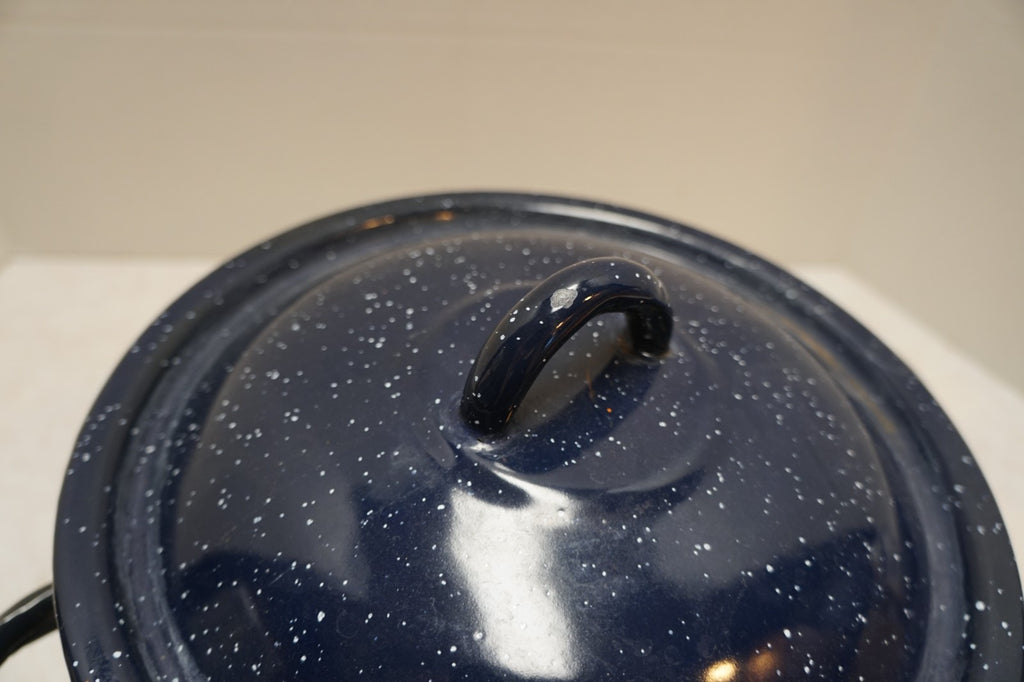 Dark Blue Speckled Granite Ware Stock Pot 4 Qt 5 1/2" Used