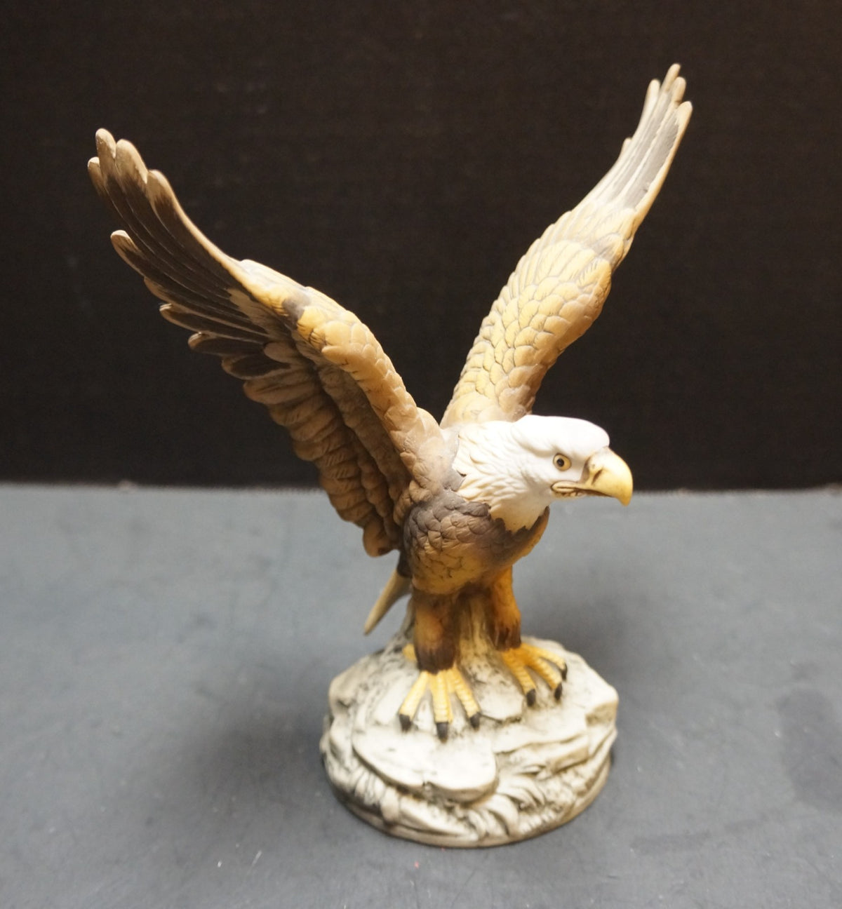 Andrea by Sadek Bald Eagle Bird Figurine