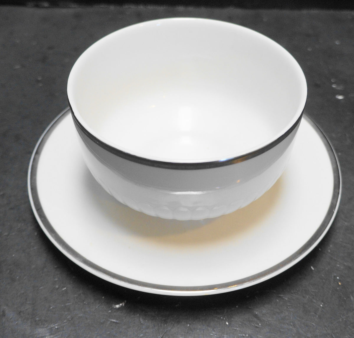 Winterling Bavaria White Sculpted Ribs Gravy Boat