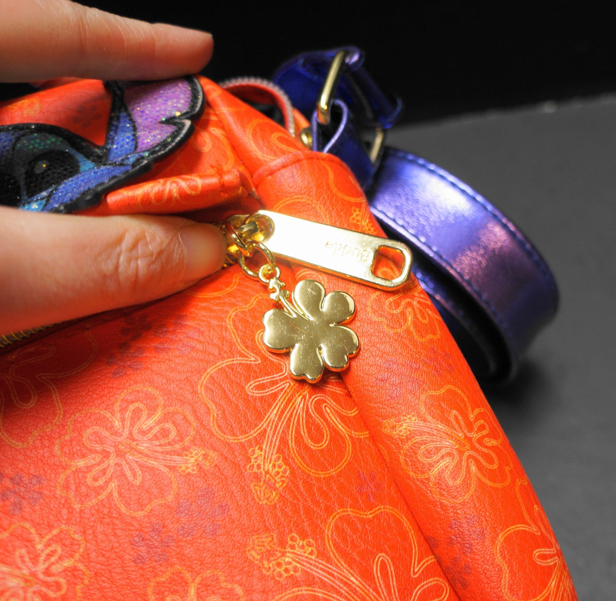 Buckle Down Lilo & Stitch Disney Red Hibiscus Crossbody Purse