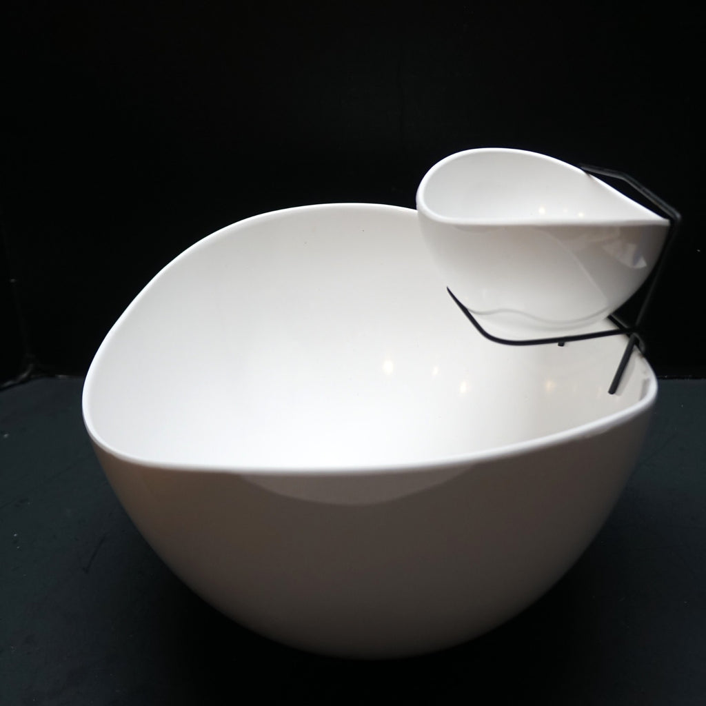 B Smith Outdoor White Melamine 2 Tier Chip and Dip Set Original Box