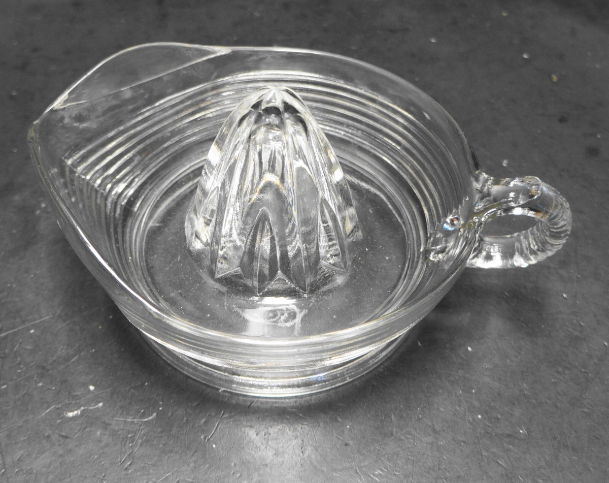 Anchor Hocking Clear Pressed Glass Horizontal Ribbed Vintage 8" Juice Reamer.