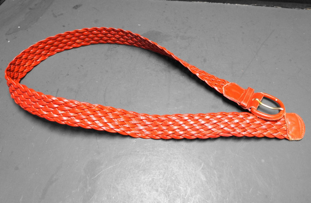 Red Braided Woven Leather Women's Belt Made in Taiwan M/L 32 IN