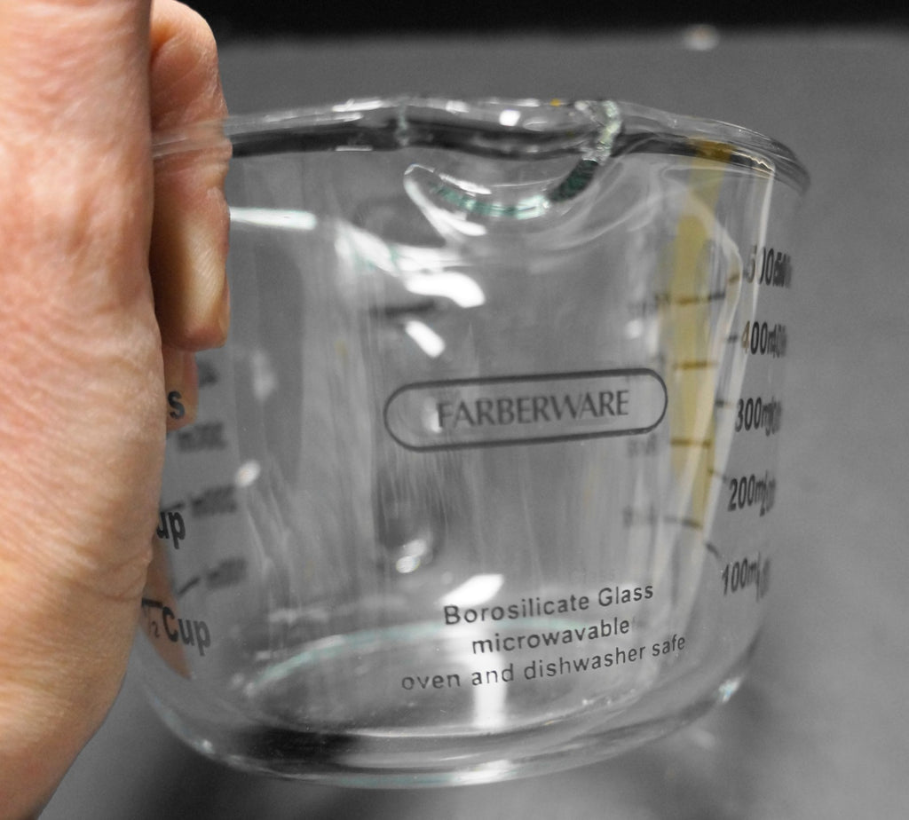 Farberware 2-Cup Borosilicate Glass Wet and Dry Measuring Cup