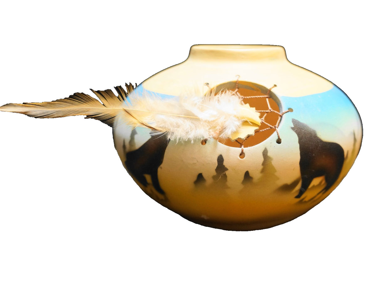 Southwestern Native American Squat Vase Airbrush Paint Wolf Bird Dreamcatcher