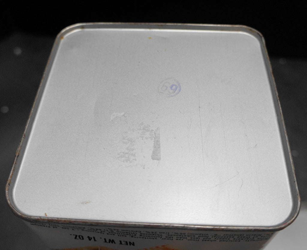 Premium Saltines Nabisco Tin 1969