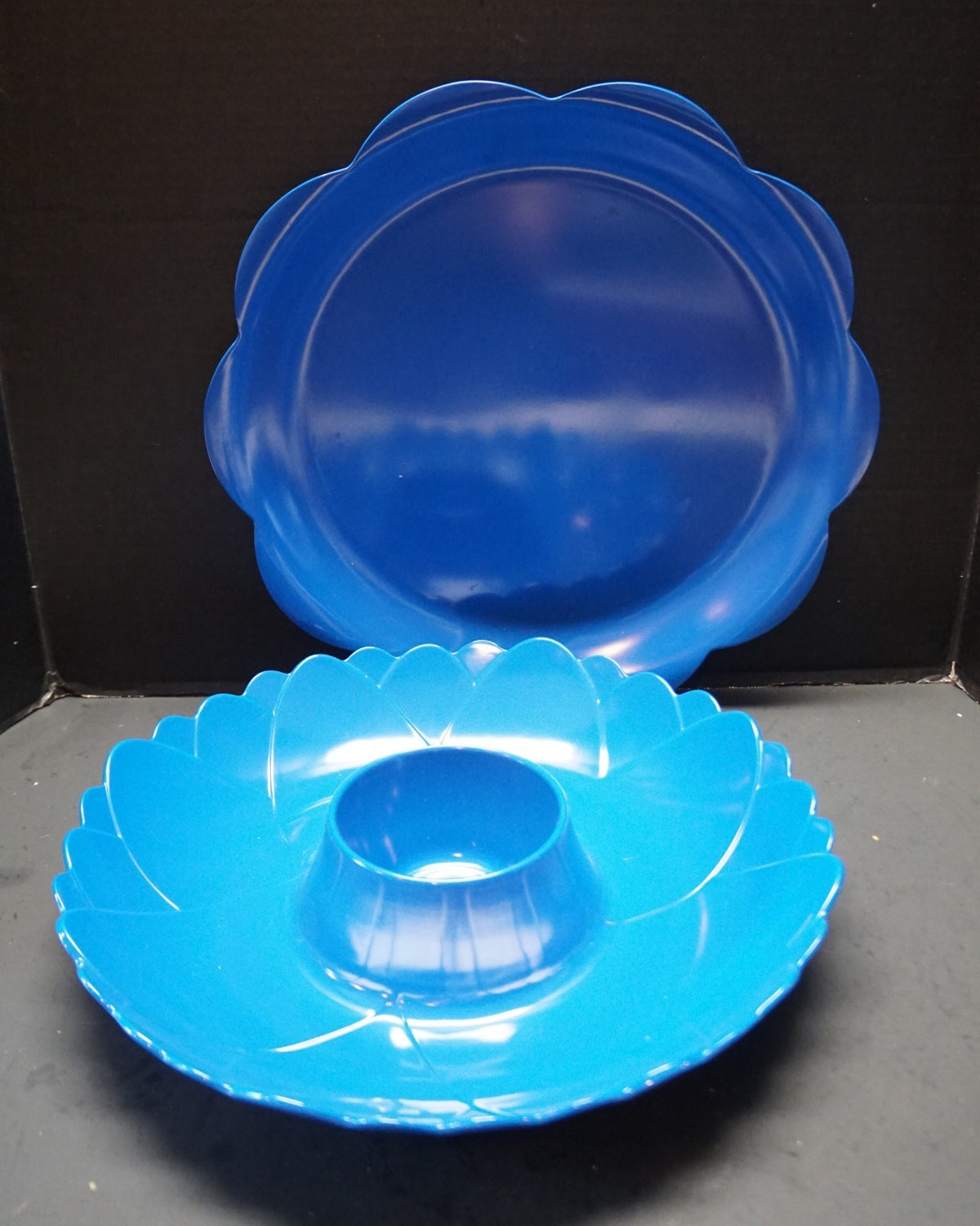 Target Summer 2010 Royal Blue Melamine Chip and Dip Platter Set