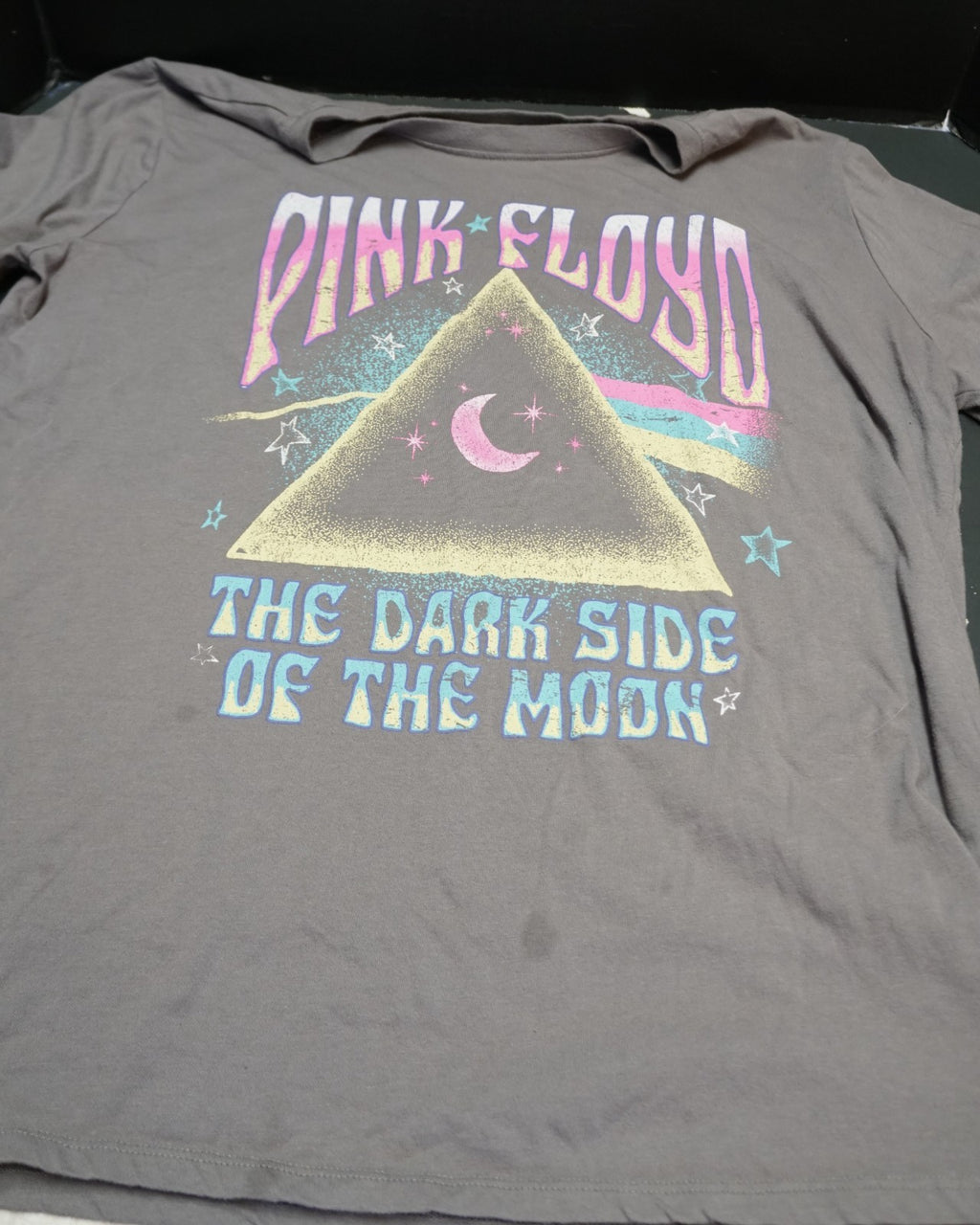 SOLD Pink Floyd Dark Side of the Moon Gray T-Shirt Size L 2025