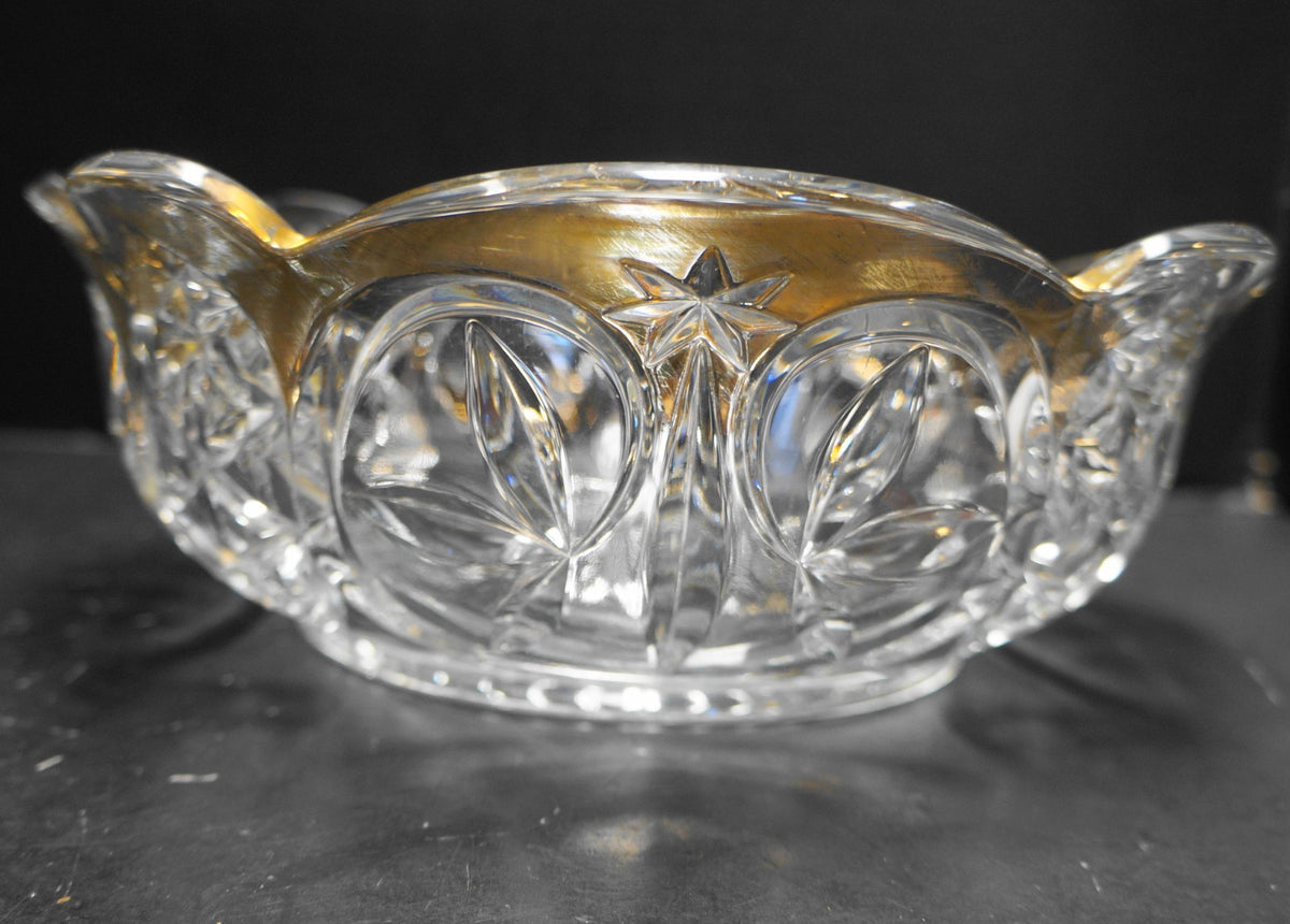 New Martinsville Leaf and Star Berry Bowl Set 7 Pieces EAPG