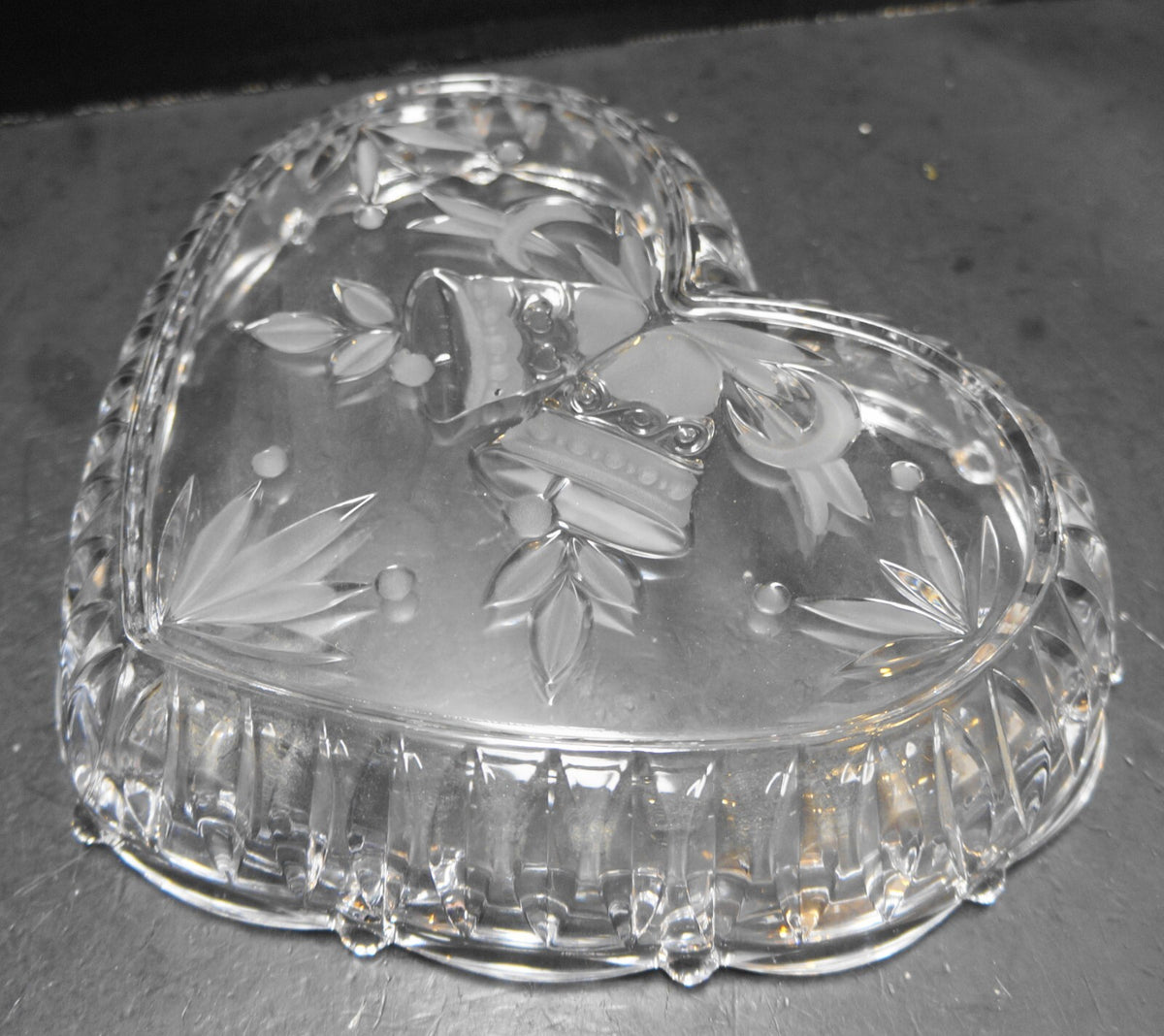 Studio Nova Crystal Heart Dish Frosted Wedding Christmas Bells