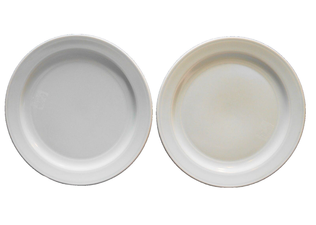 Vernon Kilns Modern California Pistachio Green Luncheon Plates Pair