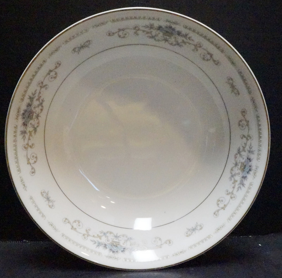 Diane Wade Fine China of Japan Serving Bowl Round 9 1/4"