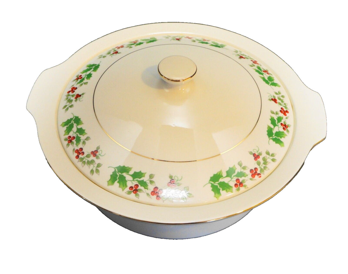 GIbson Christmas Charm Delight Harmony Covered Vegetable