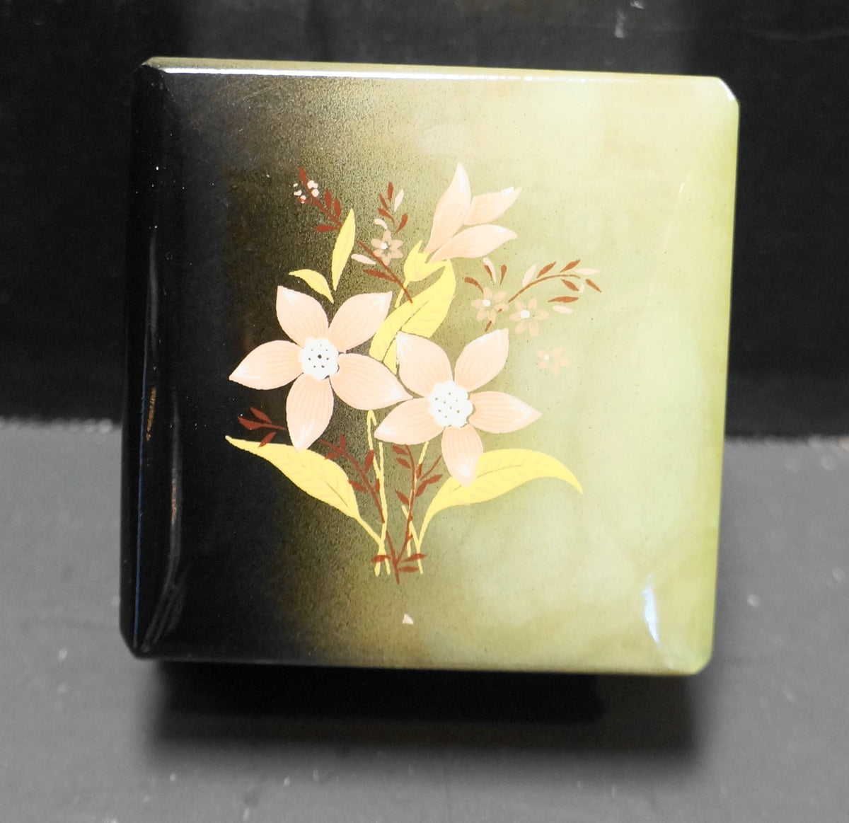 Green Ombre Alabaster Trinket Box Italy Pink Flower Decoration
