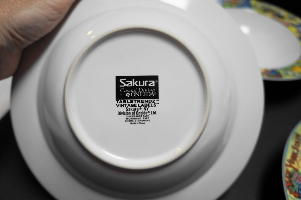 Sakura Oneida Tabletrendz Vintage Labels Rimmed Soup Bowls Set of 8