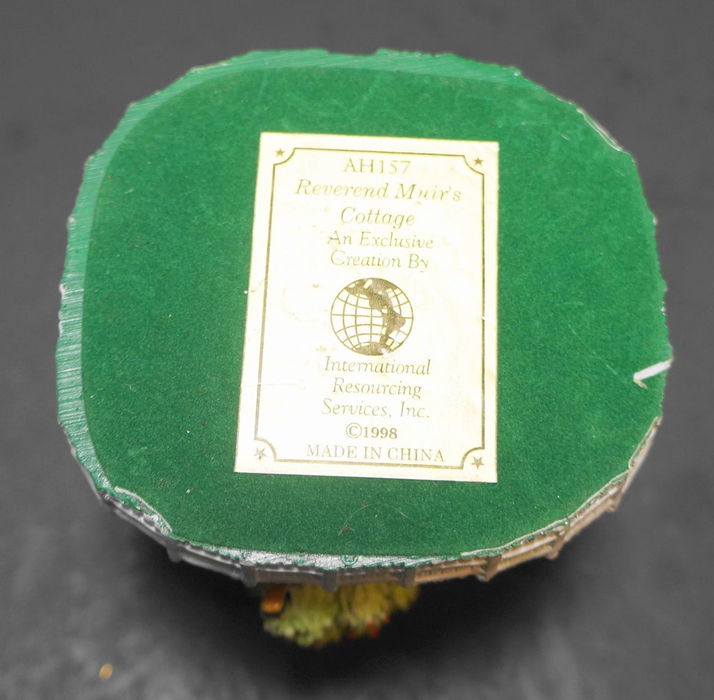 Reverend Muir's Cottage Liberty Falls AH157 Resin Figurine 1998