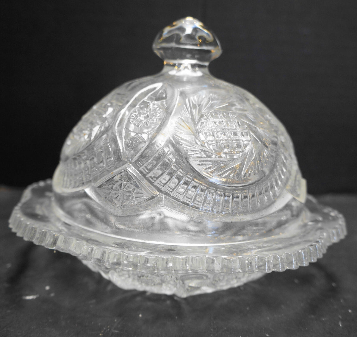 LE Smith Sunburst Clear Glass Domed Butter Dish 1980s