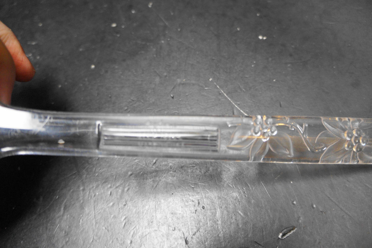 Regaline Clear Acrylic Plastic Punch Ladle Embossed Flowers