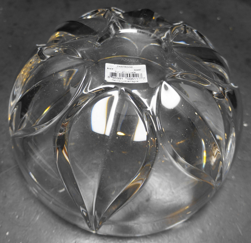 Mikasa Crystal Partridge Cut Petals 8" Serving Bowl