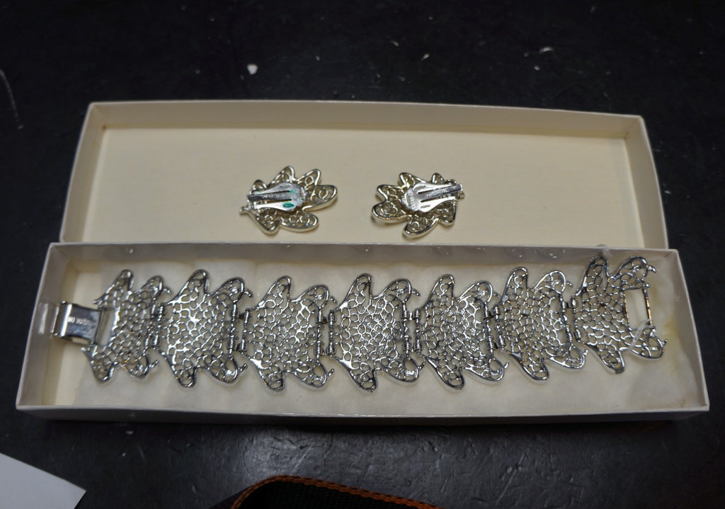 Sarah Coventry Silver Tone Filigree Leaf Links Bracelet Earrings Set