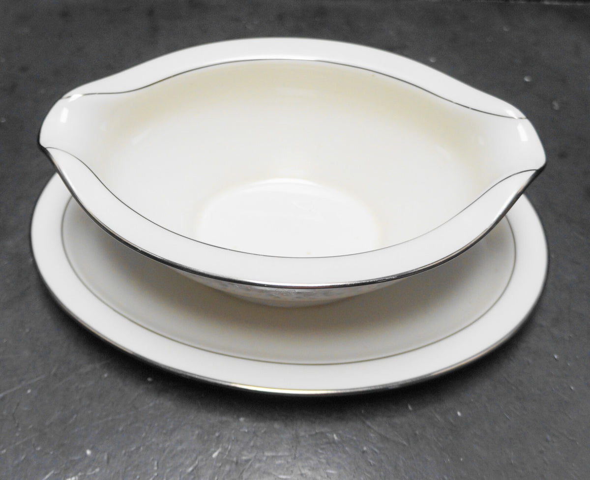 Noritake Ivory China Heather Gravy Boat Attached Underplate