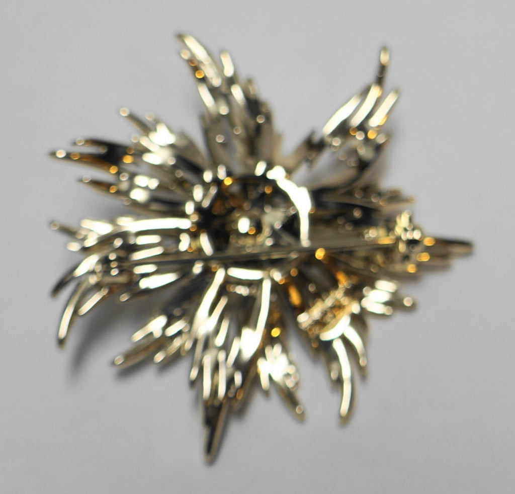 Lisner Flower Brooch Brushed Gold Tone Faux Pearls