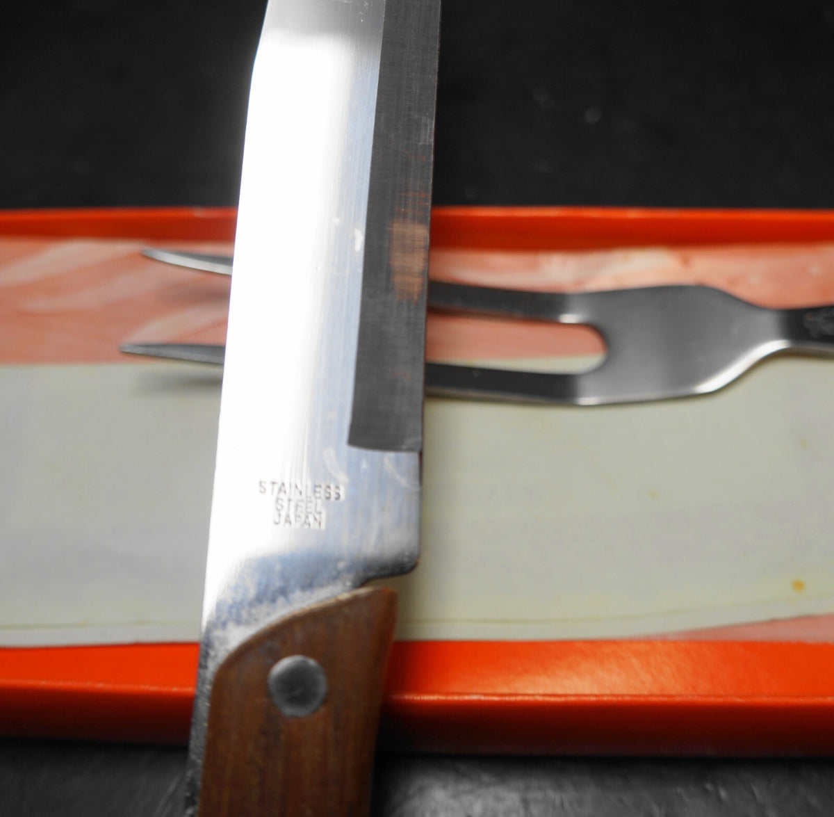 Frontier Forge The Master Carver Knife Fork Set in Box
